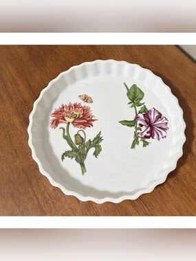 Vintage BIA Cordon Bleu Porcelain Pie Quiche Tart Baking Dish Flower Design 10”